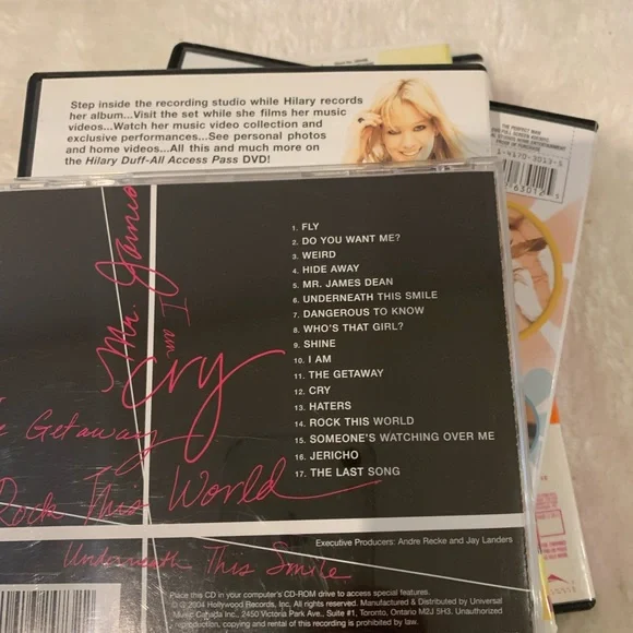 Hillary Duff Collection - Picture 9 of 16